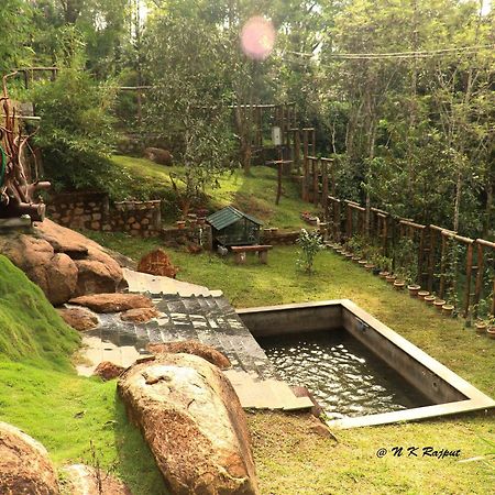 Hotel Bamboo Dale Munnar Exterior foto